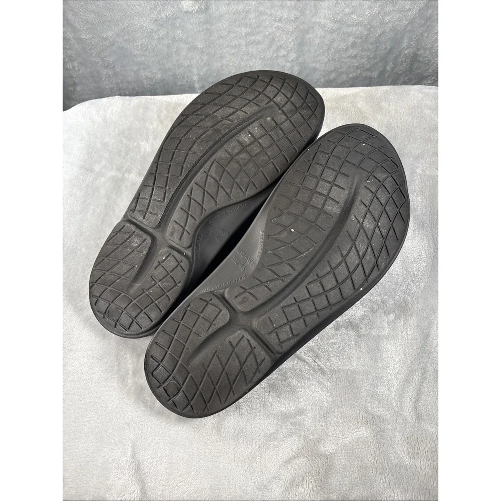 OOFOS OOahh Slides Mens Size 13 Black Comfort Sport Recovery Sandals Athleisure